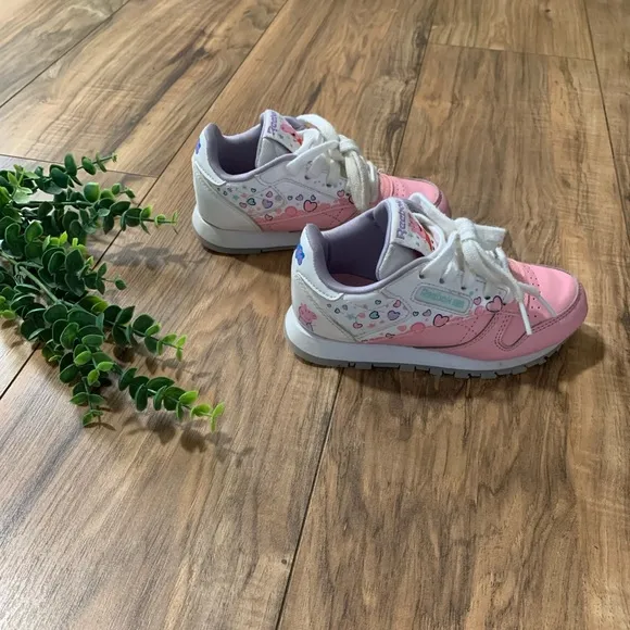 Reebok Peppa Pig Club Kids Trainers Pink Shoes Size 10.5