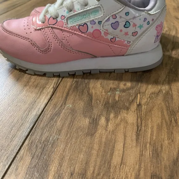 Reebok Peppa Pig Club Kids Trainers Pink Shoes Size 10.5