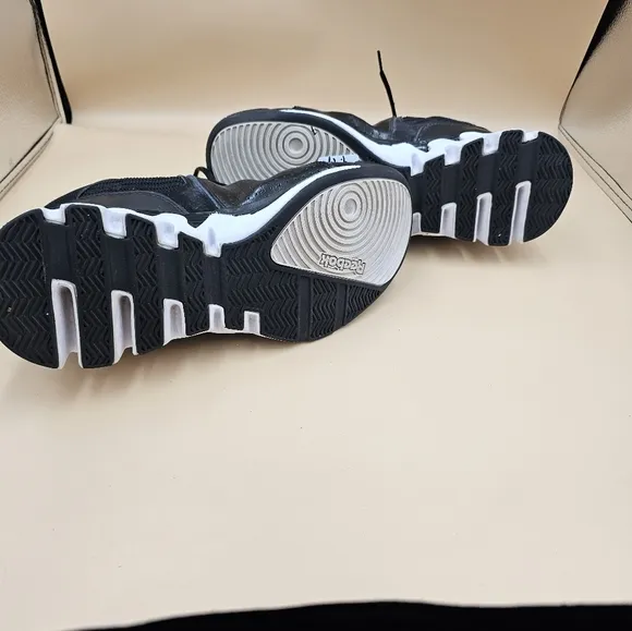 Reebok shoes size 8.5