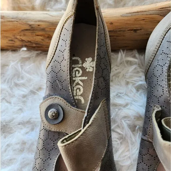 Rieker anti stress 2 tone mary jane shoes