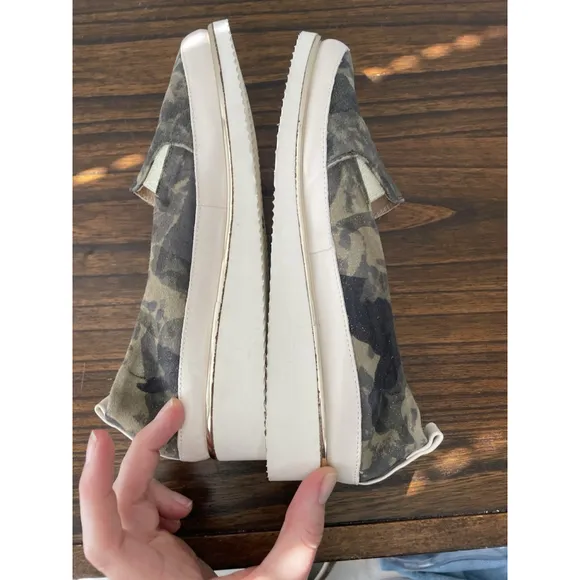 Ron White Made In Italy Platform Slip On Camo Shoes Women’s 8.5-9 US euro 39.5