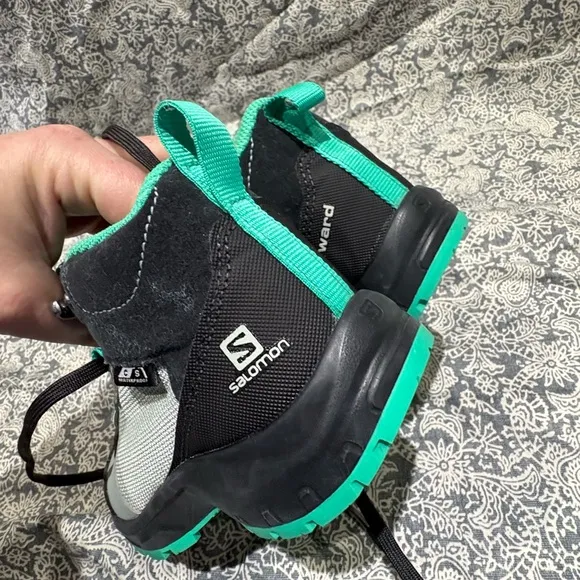 Salomon Kids' Green and Black Hiking Shoes 1