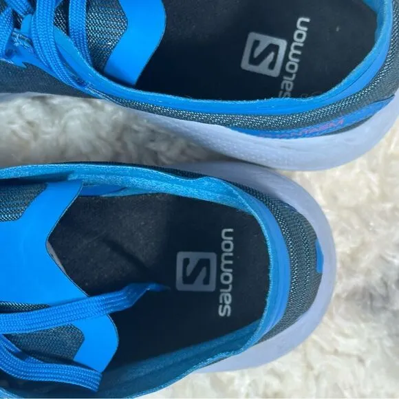 Salomon athetic shoes