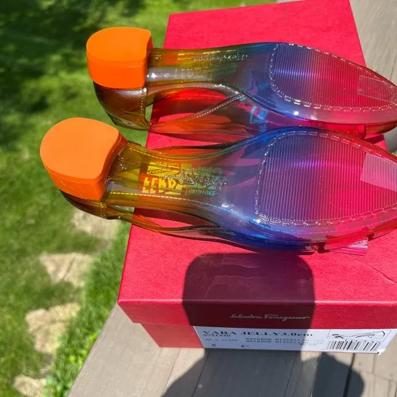 💖SALVATORE FERRAGAMO RAINBOW JELLY BALLERINA FLATS SHOES 5
