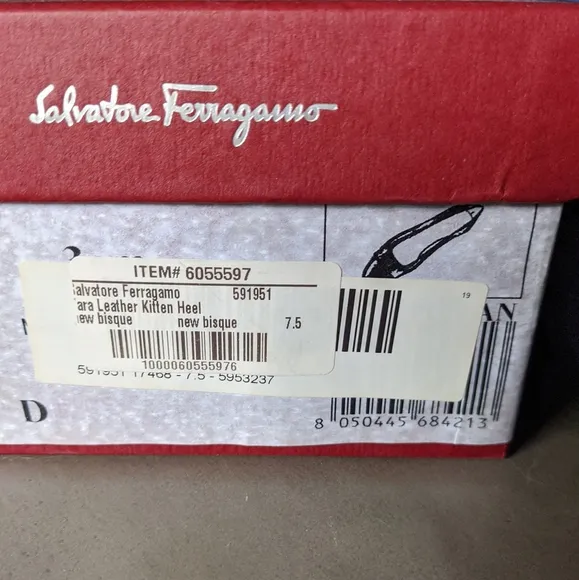 Salvatore Ferragamo Vara Leather Kitten Heel