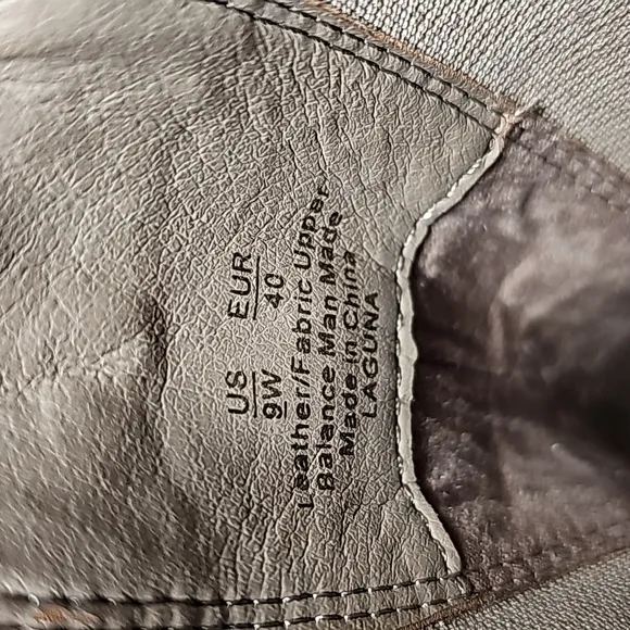 Sam Edelman Laguna Chelsea Boots Lug Sole Waterproof Pull-On‎ Leather Beige 9