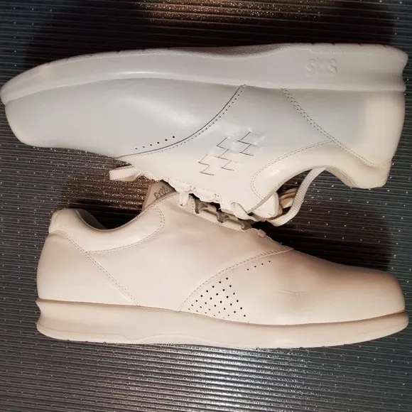 SAS Free Time White Women's Oxford Lace up Shoes B2641489 Size 10.5 W
