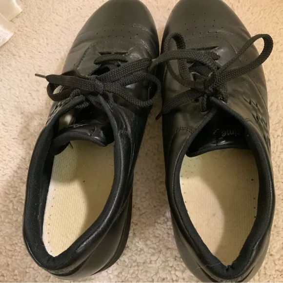 SAS FREE TIME WOMENS LEATHER SHOES