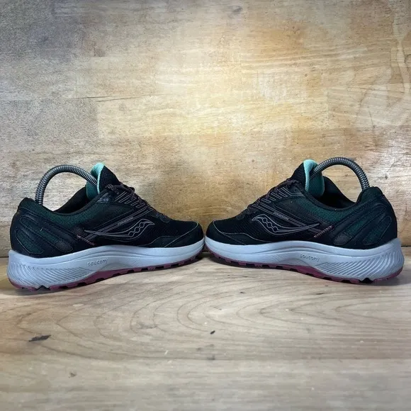 Saucony Cohesion TR15 Womens Size 8 Wide Running Shoes Sneakers Black S10709-05