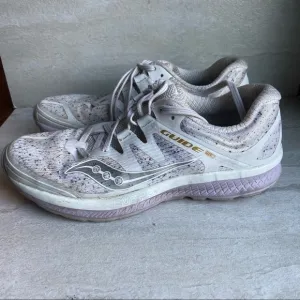 Saucony guide ISO women’s running shoes 8 purple gray