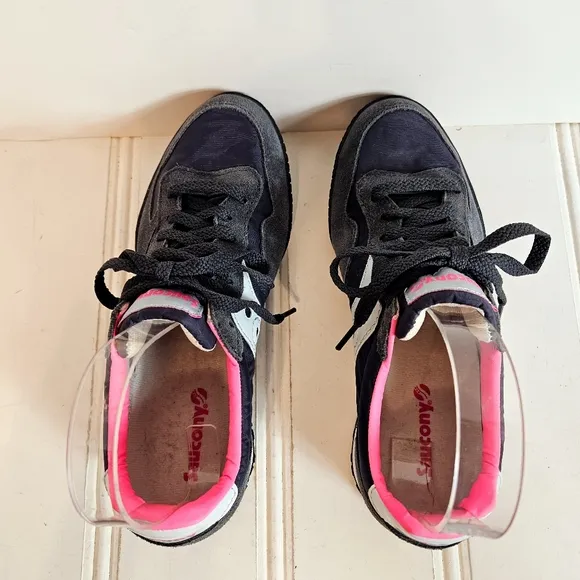 Saucony Sneakers Womens Size 8 Bullet Low Profile Gray Trainers Athleisure Pink