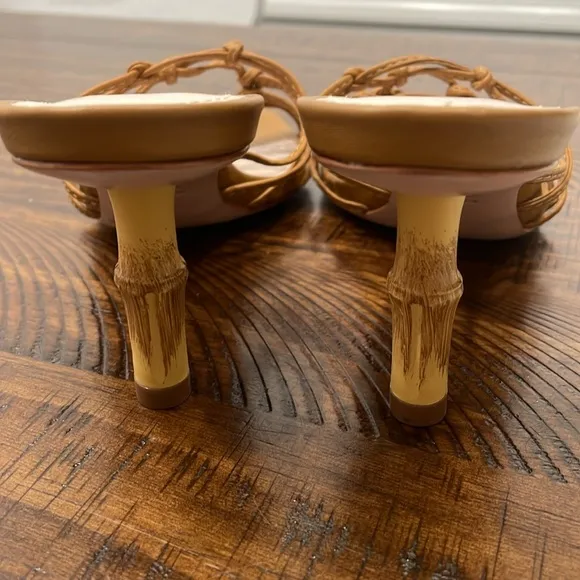 SCHUTZ Dileni Heeled Sandals