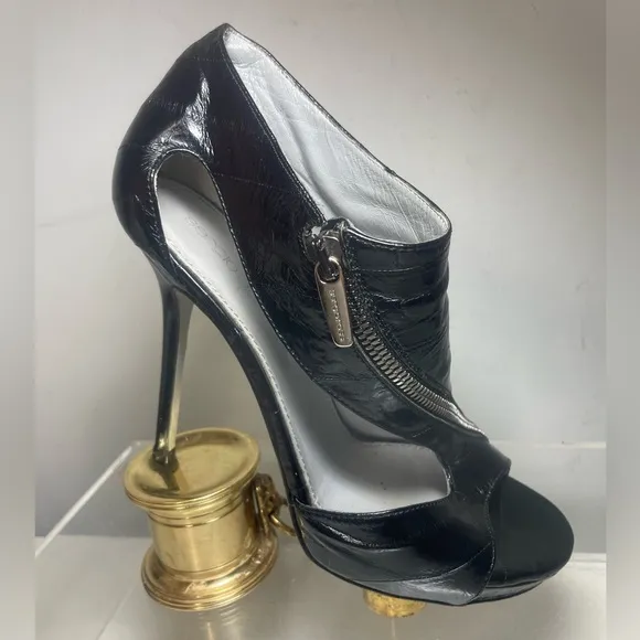 SERGIO ROSSI Black Eel skin zip clausure sandals sz 37.5made in italy