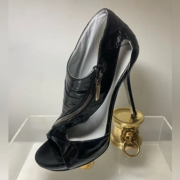 SERGIO ROSSI Black Eel skin zip clausure sandals sz 37.5made in italy