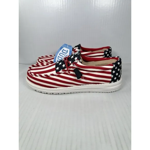 Size 9 Hey Dude Wally Men’s Americana Shoes Sneakers American Flag 40687-9CW