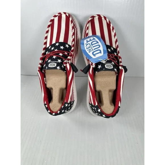 Size 9 Hey Dude Wally Men’s Americana Shoes Sneakers American Flag 40687-9CW