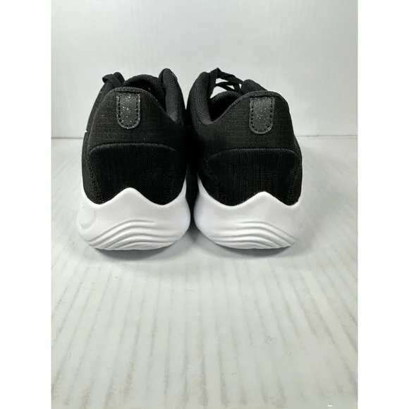 Size 9 Nike Flex Experience Run 11 NN Black White Mens Shoe DD9284-001 NEW