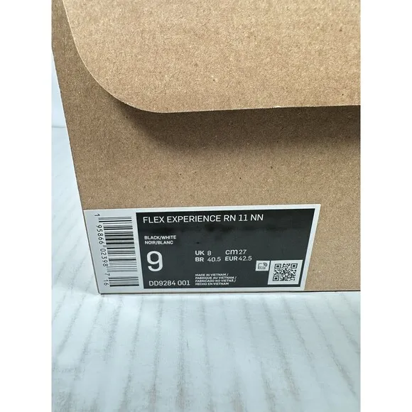 Size 9 Nike Flex Experience Run 11 NN Black White Mens Shoe DD9284-001 NEW