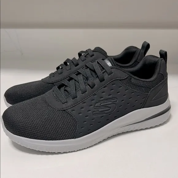 Skechers Black Memory Foam Athletic Shoes - 10W - NWOB