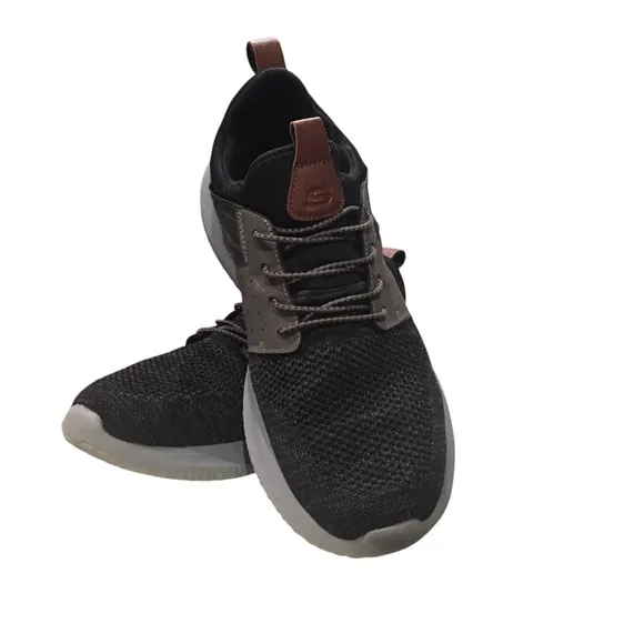 Skechers Classic Fit Delson Camber Men Shoes 10