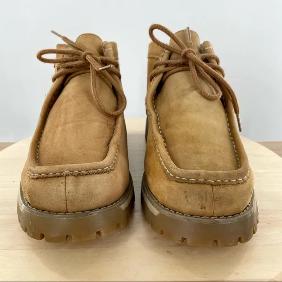 SKECHERS Martyr Shoes size 9 mens, tan