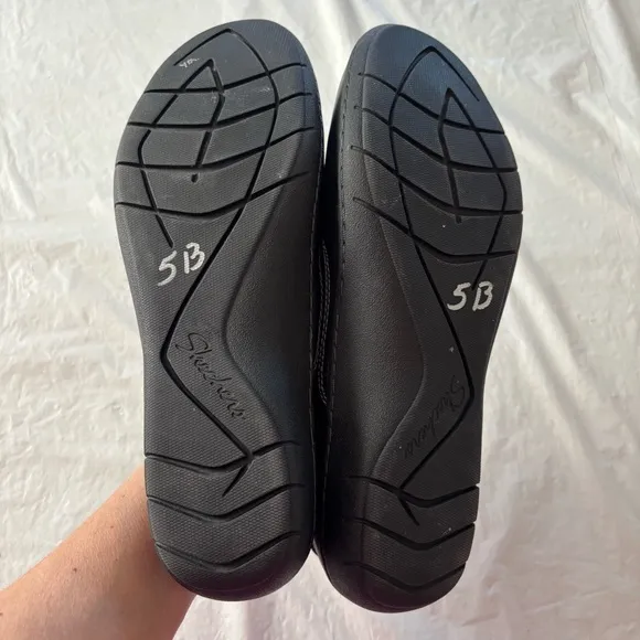 Skechers Washington Ellensburg Black Leather Slip-On Shoes SZ 11 NWOT Relax fit