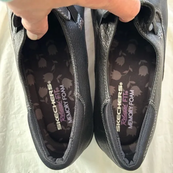 Skechers Washington Ellensburg Black Leather Slip-On Shoes SZ 11 NWOT Relax fit