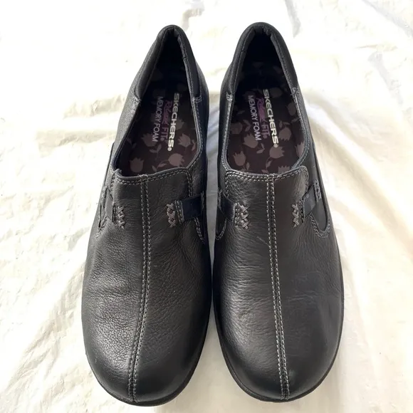 Skechers Washington Ellensburg Black Leather Slip-On Shoes SZ 11 NWOT Relax fit