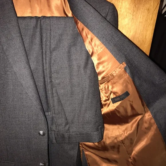 Slim Fit Jos A Banks suit