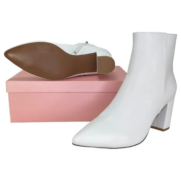 SMASH Shoes Chiku White Faux Leather Womens Ankle Boots Size 12W