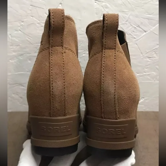 SOREL Evie Pull-On Size 6.5 Velvet Tan Waterproof Leather &amp; Suede Ankle Boots