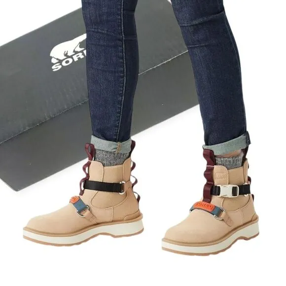 SOREL Hi-Line EQ Women's Waterproof Chelsea Boots in Ceramic Chalk Size 8 NEW