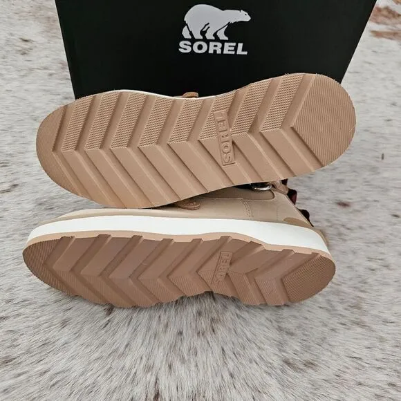 SOREL Hi-Line EQ Women's Waterproof Chelsea Boots in Ceramic Chalk Size 8 NEW