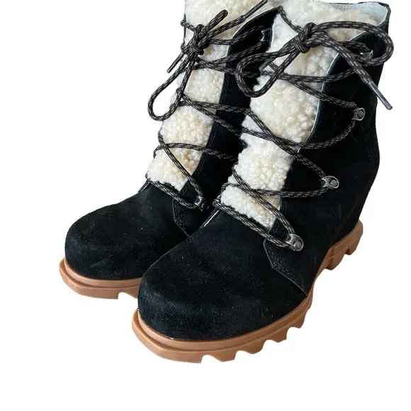 Sorel Joan of Arctic III Lace Cozy Boots in black Shearling waterproof s…