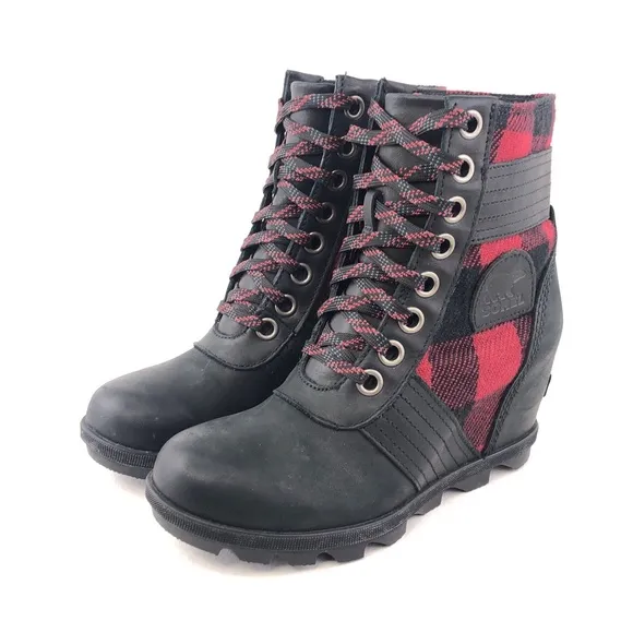 Sorel Lexie Black Leather Wedge Ankle Boots 6.5