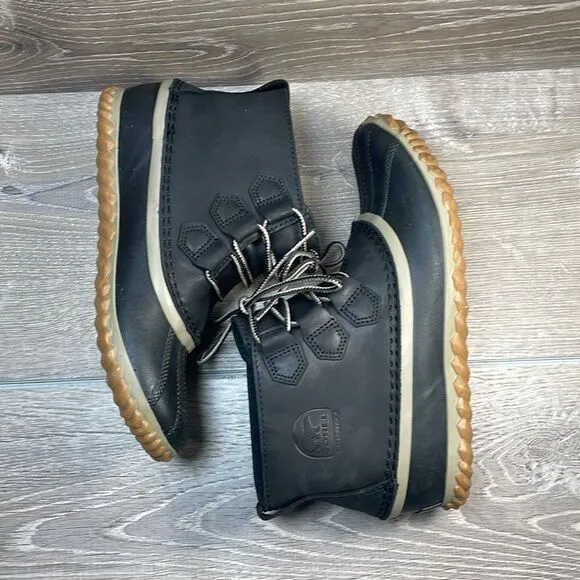 Sorel Out ‘N About Plus Black Nubuck Women’s Sz 7.5 Warm Waterproof Duck Boots