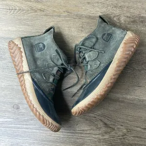 SOREL Women’s Green, Black Out N About Mid Camo Ankle Waterproof Boots, sz 9.5