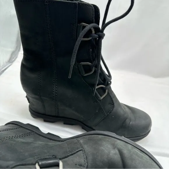 Sorel Women's Joan Of Arctic Wedge II Black Boots Size 10.5 Leather Waterproof