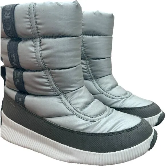 Sorel Women's Out N About Mid Puffy Boots In Silver Size 8