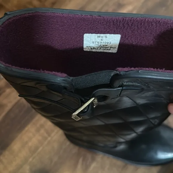 Sperry black fleece lined waterproof top sider, tall, warm rubber boots, 6