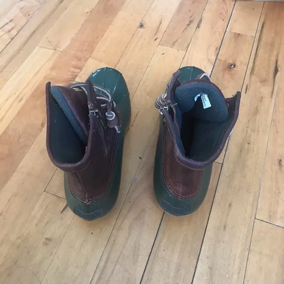 Sperry waterproof boots