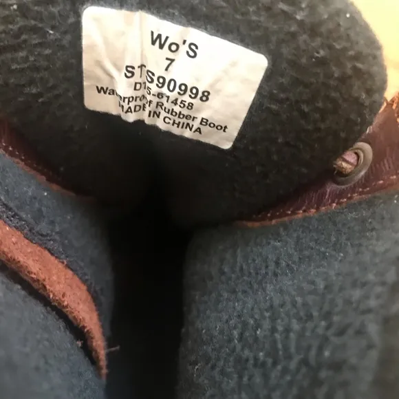 Sperry waterproof boots