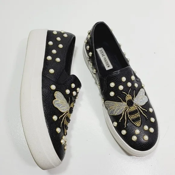 Steve Madden Women Shoes Polly Black Multi Embroidered Slip-On Sneakers Size 8.5