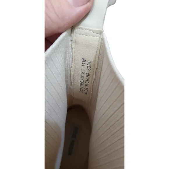 Steve Madden Womens Tackle Ivory Ankle Boots Shoes 11 Medium