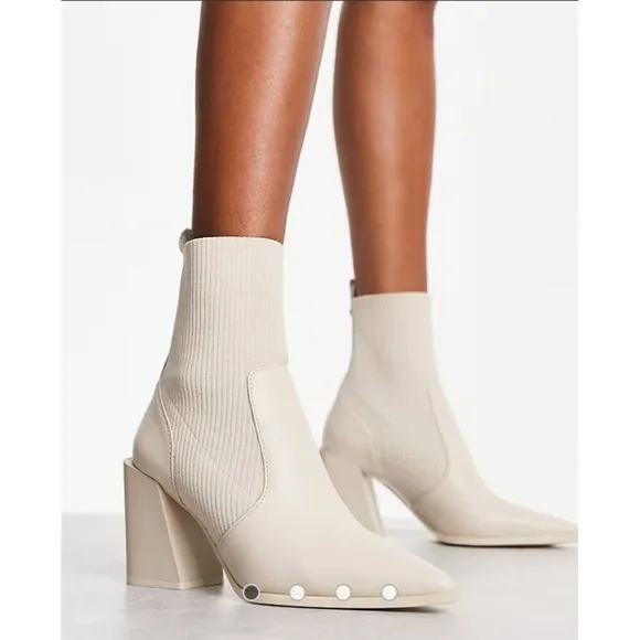 Steve Madden Womens Tackle Ivory Ankle Boots Shoes 11 Medium