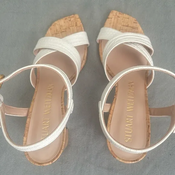 Stuart Weitzman Analeigh women's white 7.5m Easy Cork Sandal heeled