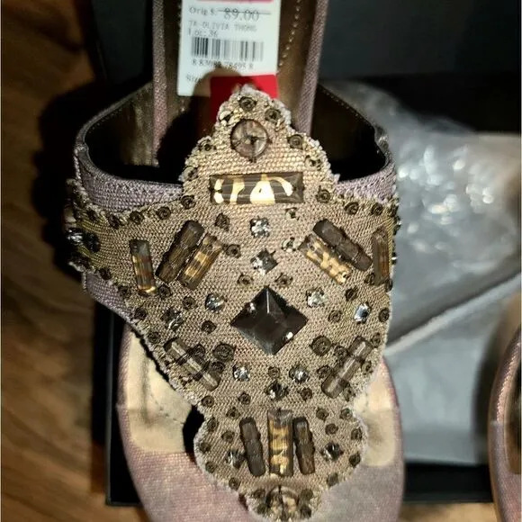 Tahari | NIB NWT Olivia Antique Gold Sandals
