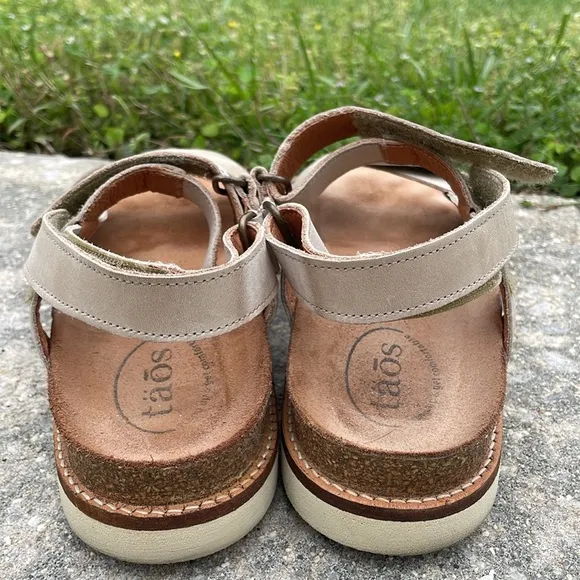 Taos Leather Sideways Sandals