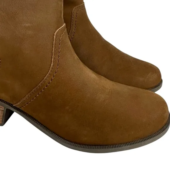 Teva Foxy Nubuck Brushed Leather Ankle Boots NWOT Size 7