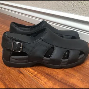 Teva leather sandals men fisherman sandals NWT